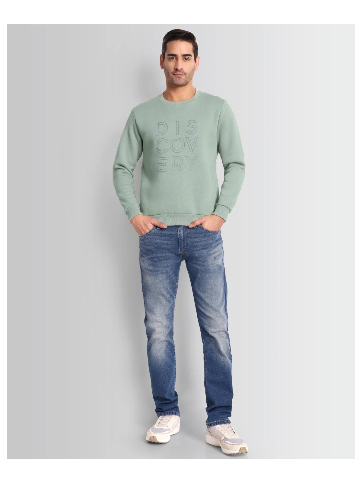 Discovery Brand Affinity Sweatshirt