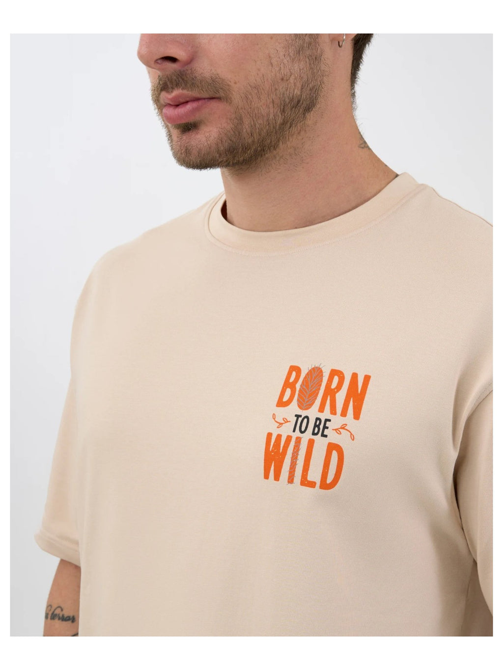 DISCOVERY Men’s Born To Be Wild Graphic Tee