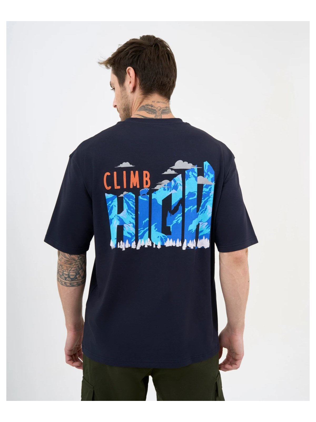 DISCOVERY Men’s Climb High Graphic Tee