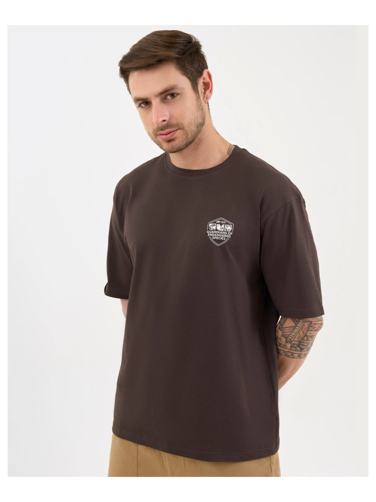 DISCOVERY Men’s Jaguar Graphic Tee