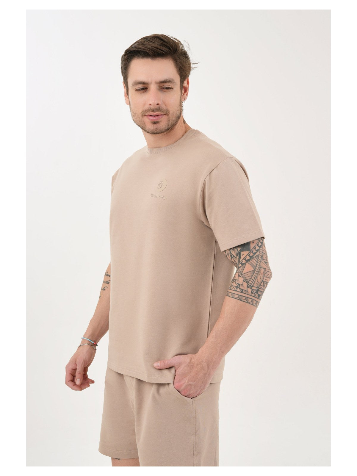 DISCOVERY Men’s Lounge Explorer Tee