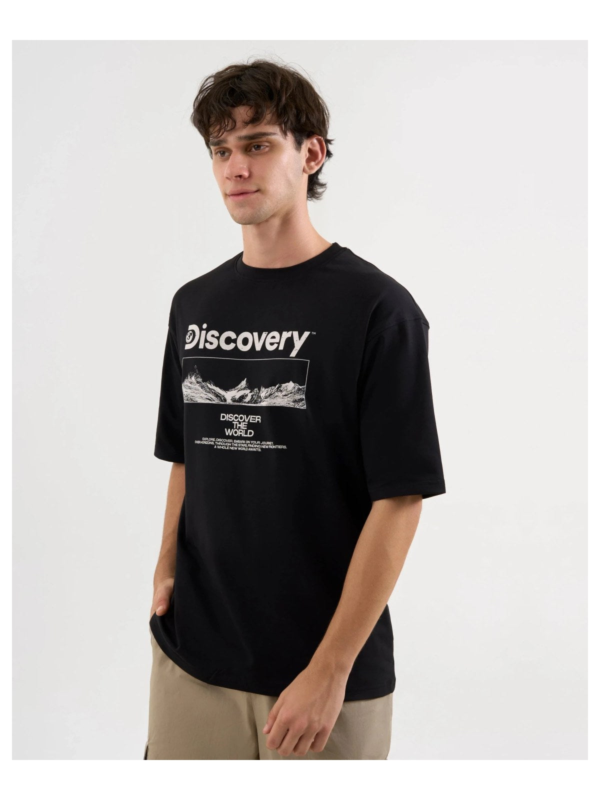 DISCOVERY Men’s Moon Explorer Graphic Tee