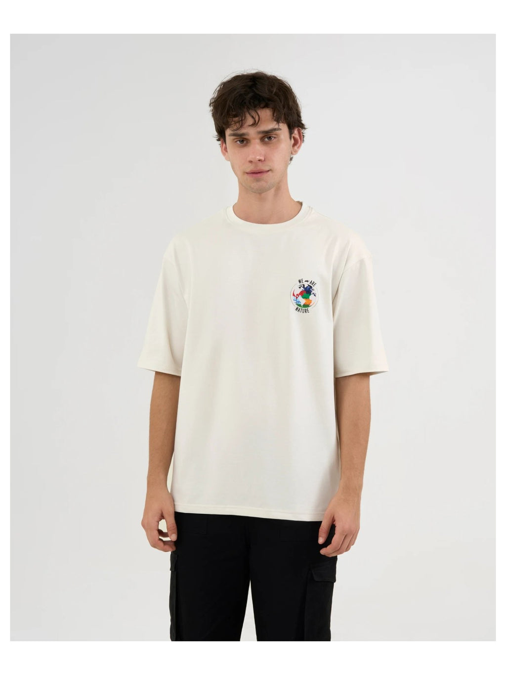 DISCOVERY Men’s We Are Nature Graphic Tee – Off