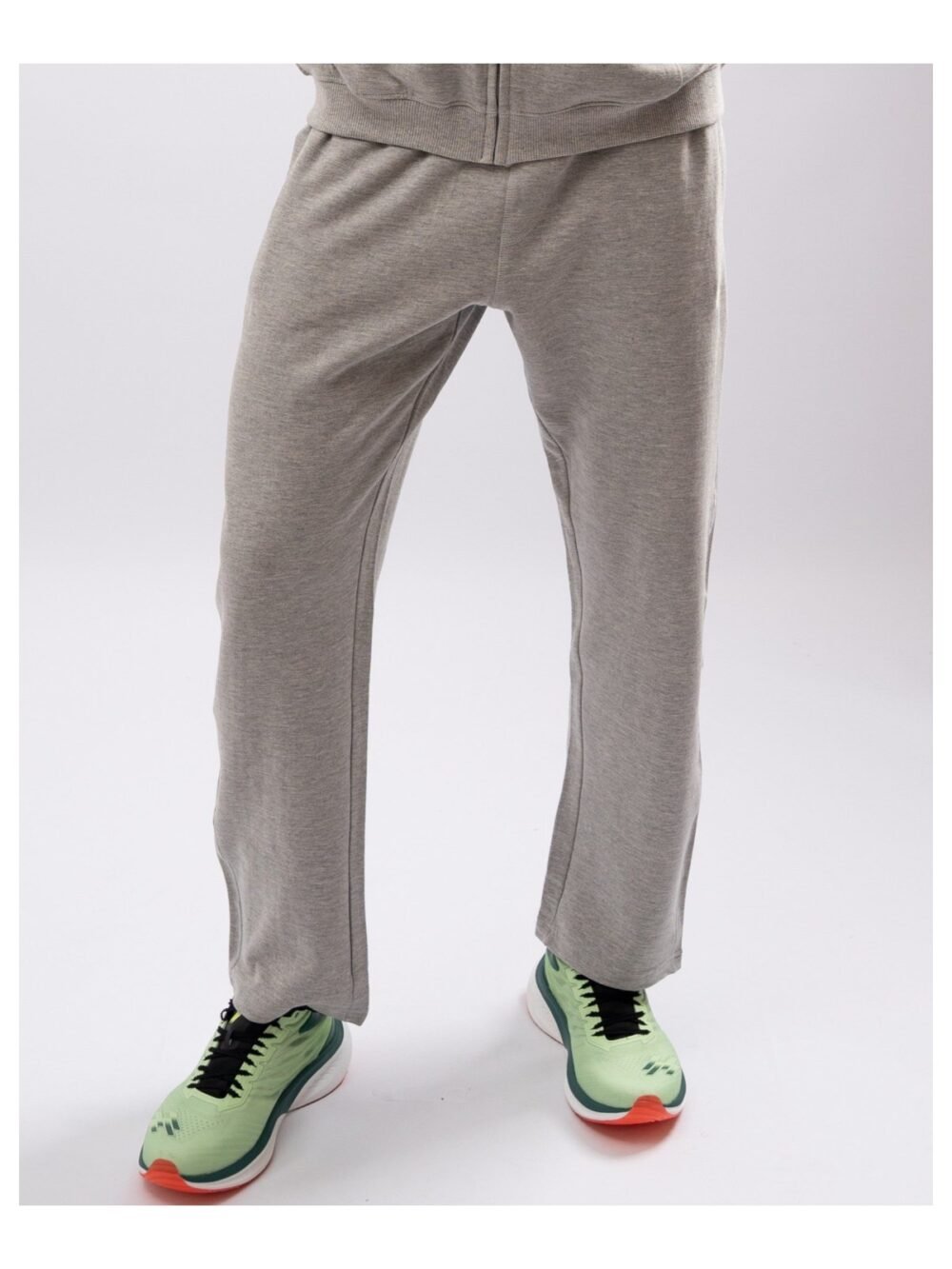 Men's WarmCloud Track Pant in Heather Grey — DCYPHR